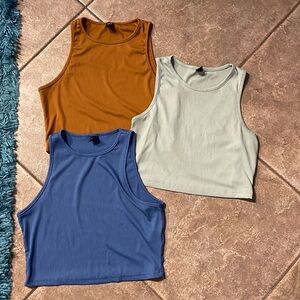 Cropped tank top